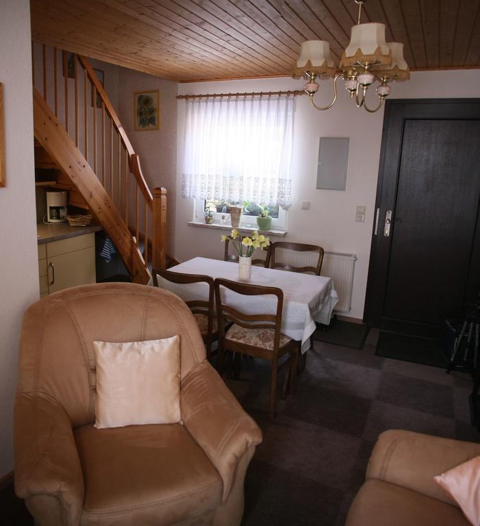 Gliese Apartment